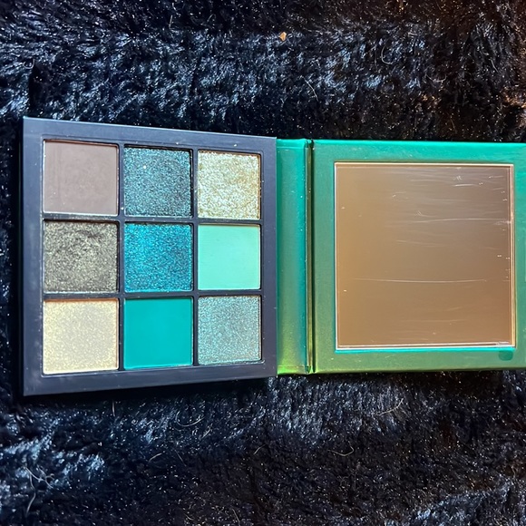 3 Huda Beauty palettes, 1 Milani and 1 Pacifica Palette - Picture 4 of 6